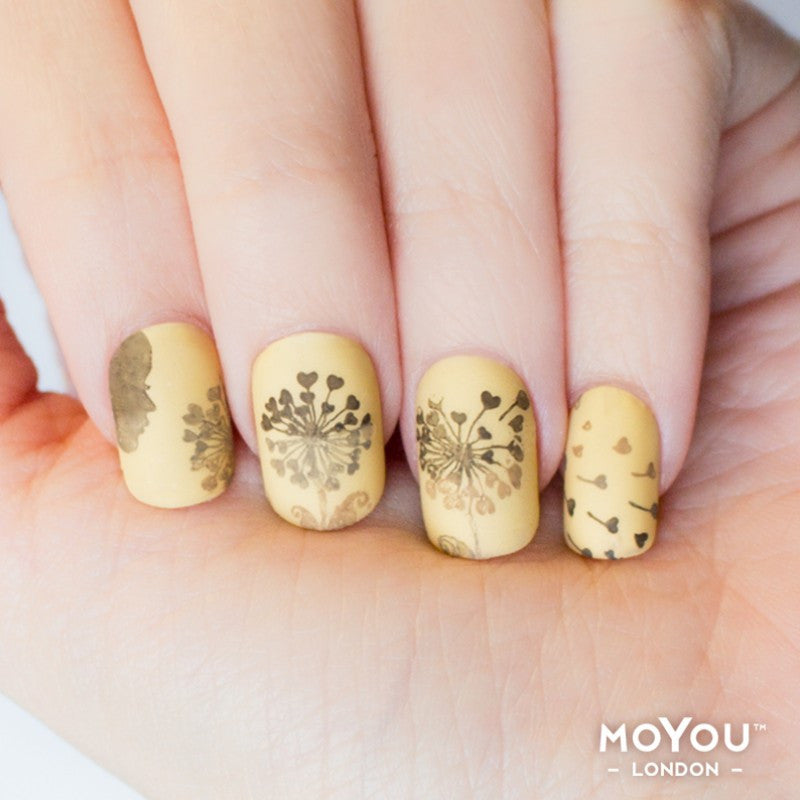 talk-to-the-hand-moyou-london-nail-art-ציפורניים-קולקציית-מסביב-לעולם-מניקור-פדיקור-עיצובים-לציפורניים-חותמות-לציפורניים-מויו-לונדון-menicure-mother-nature-collection-05