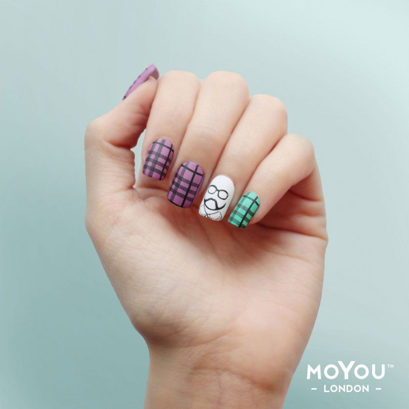 talk-to-the-hand-moyou-london-nail-art-ציפורניים-קולקציית-היפסטרית-מניקור-פדיקור-עיצובים-לציפורניים-חותמות-לציפורניים-מויו-לונדון-manicure-hipster-collection-02