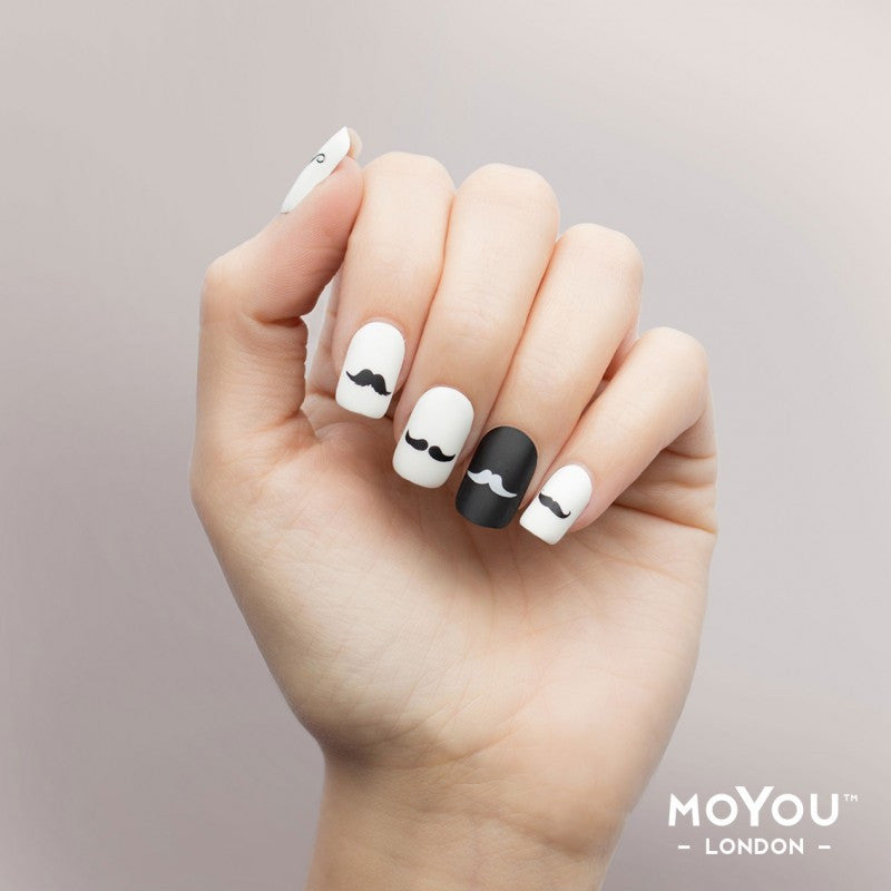talk-to-the-hand-moyou-london-nail-art-ציפורניים-עיצובים-לציפורניים-חותמות-לציפורניים-מויו-לונדון-rebel-collection-01