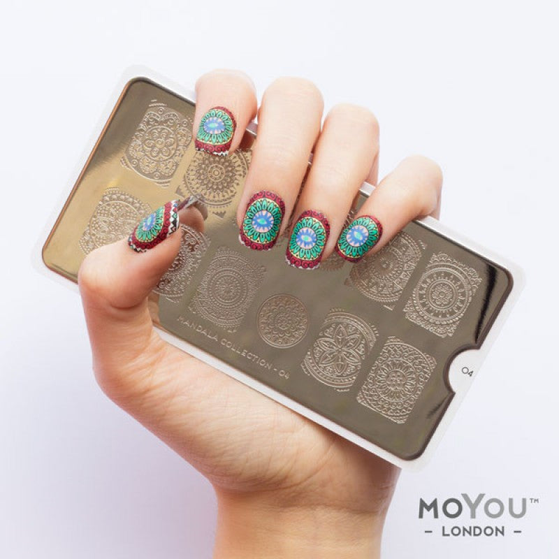 www.talktothehand.co.il-moyou-london-talk-to-the-hand-nail-art-manicure-nail-polish-nail-stamp-nailart-מויו-לונדון-ציפורניים-עיצובים-לציפורניים-מניקור-פדיקור-חותמות-לציפורניים-קולקציית-מנדלה-mandala-collection-2