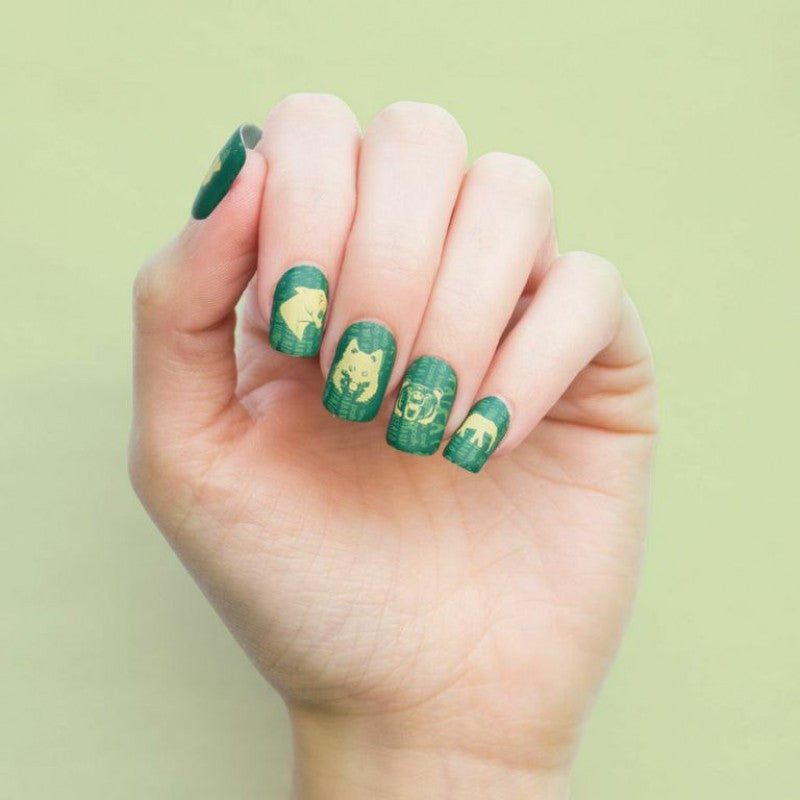 www.talktothehand.co.il-moyou-london-talk-to-the-hand-nail-art-manicure-nail-polish-nail-stamp-nailart-israel-londonציפורניים-מויו-לונדון-ציפורניים-עיצובים-לציפורניים-מניקור-פדיקור-חותמות-לציפורניים-קולקציית-הספרנית-literature-collection-08literature-plate-collection-08